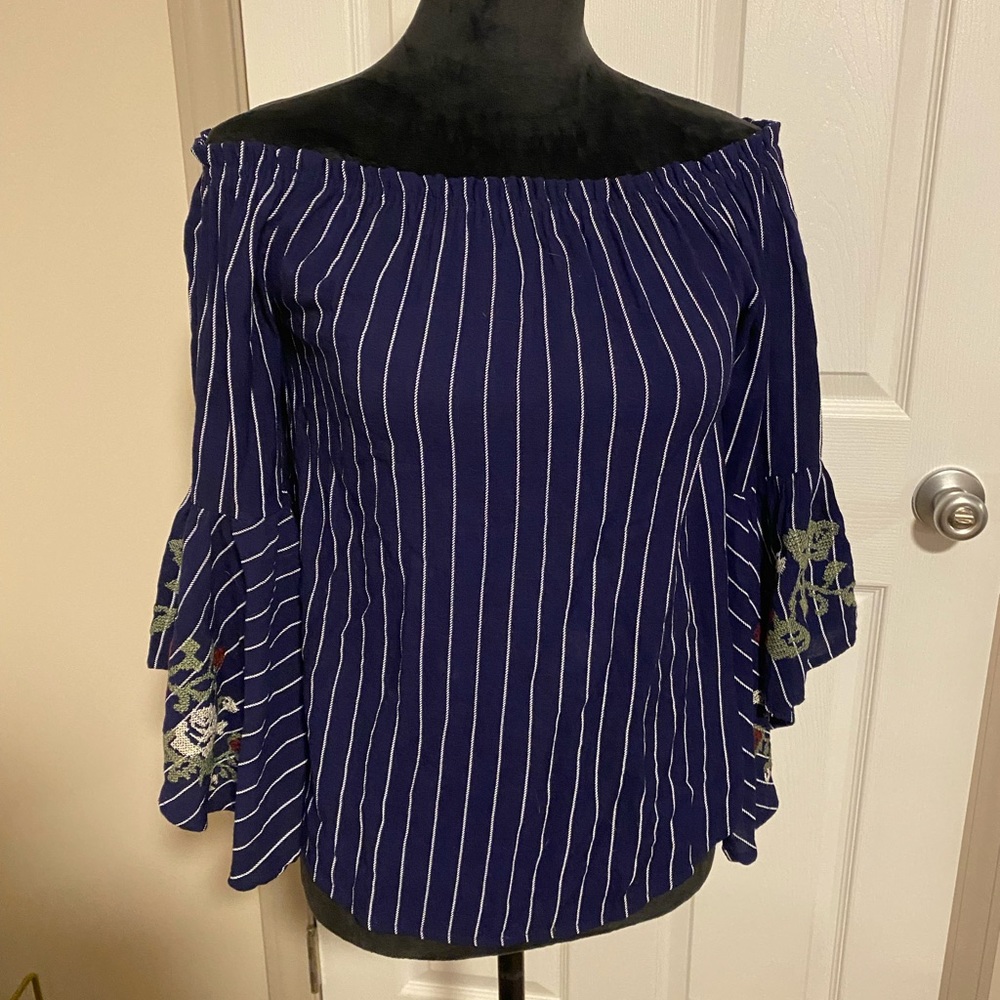 Blue striped top